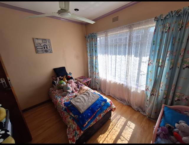 3 BEDROOM HOUSE FOR SALE IN VANDERBIJLPARK SE 6